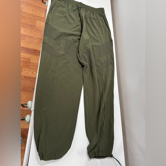 Outdoor Voices Pants - Outdoor Voices Olive Green Track Pants